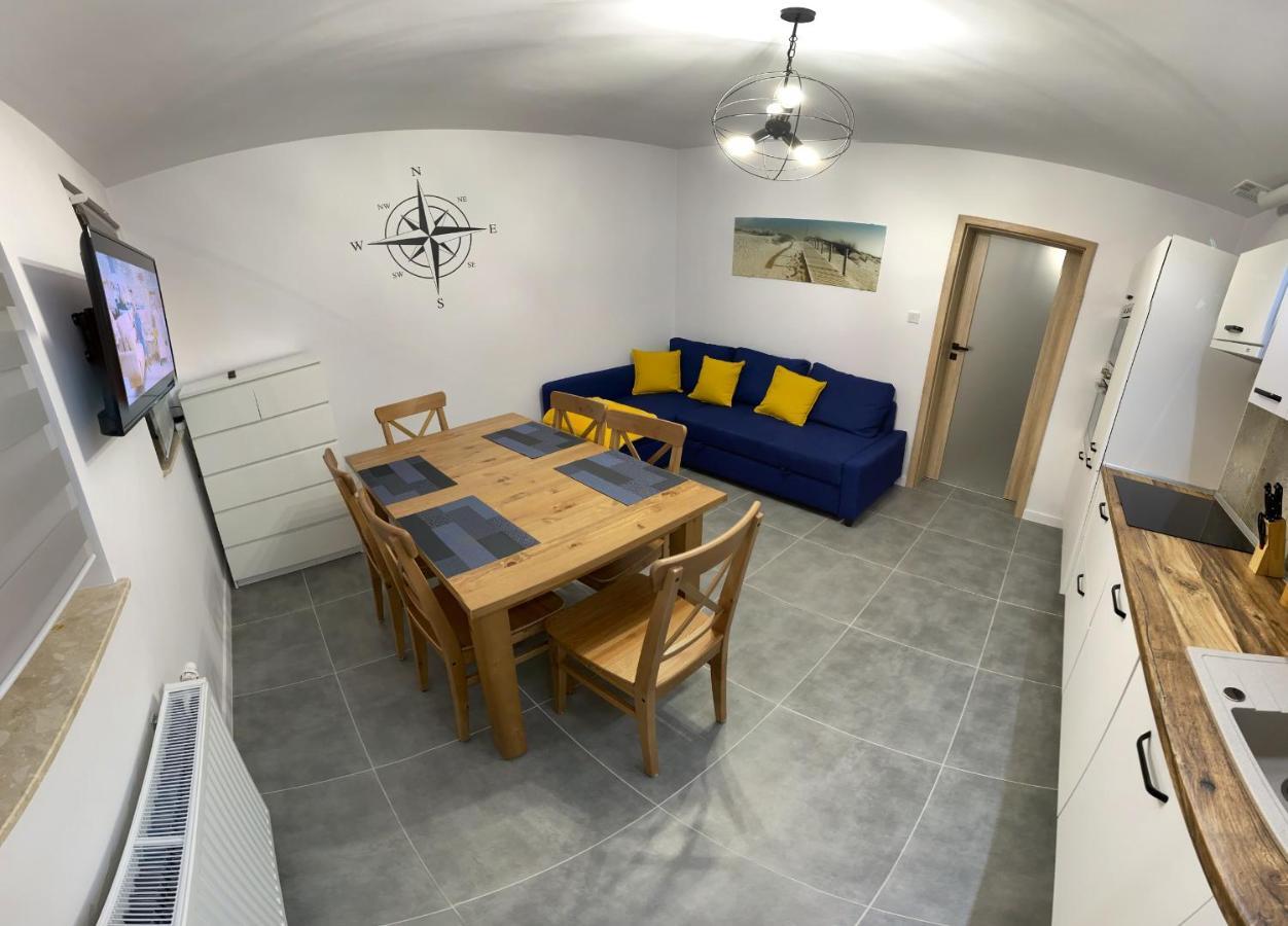 Apartament Blekit Fal Ustka Appartamento Esterno foto